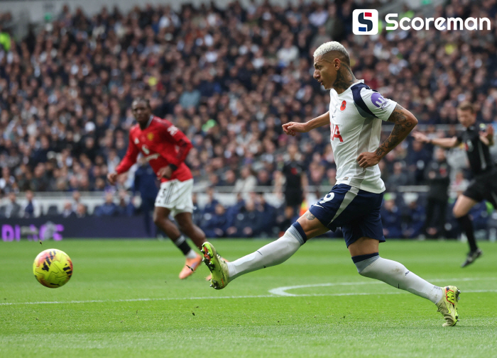 토트넘, 맨유와 혈전 끝 2-2 무승부... 더리흐트 96분 극장 동점골